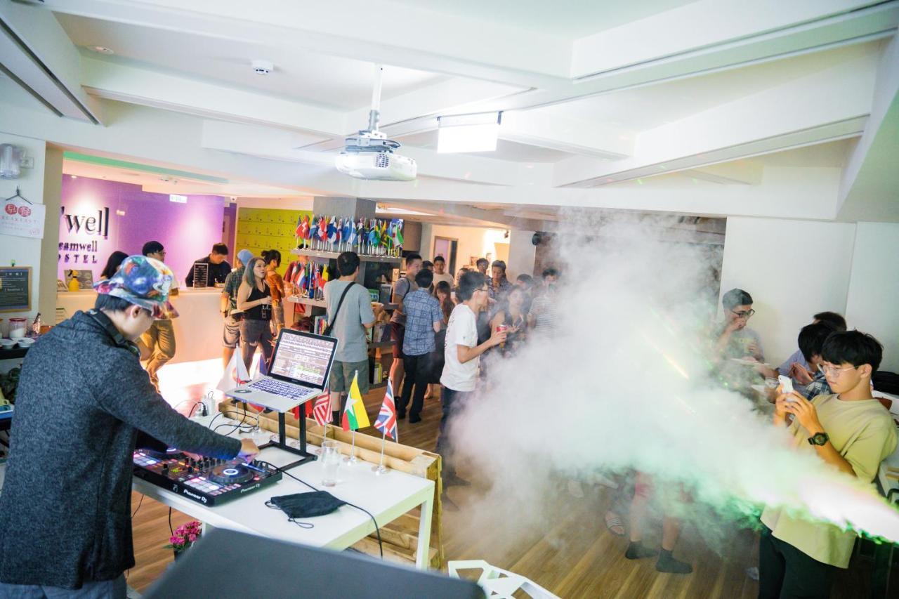 Dreamwell Hostel Kaohsiung Dış mekan fotoğraf