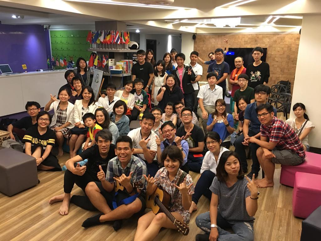 Dreamwell Hostel Kaohsiung Dış mekan fotoğraf